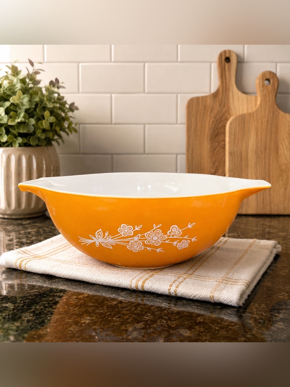 Vintage PYREX Butterfly Gold #444 Cinderella Mixing Bowl – 4 Qt, Excellent